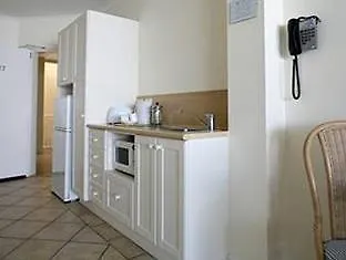 Macrossan House Boutique Holiday Apartments Port Douglas Australien